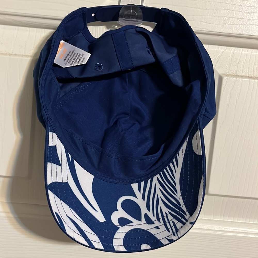Three piece little boys Gymboree swim 2T - Picture 13 of 13